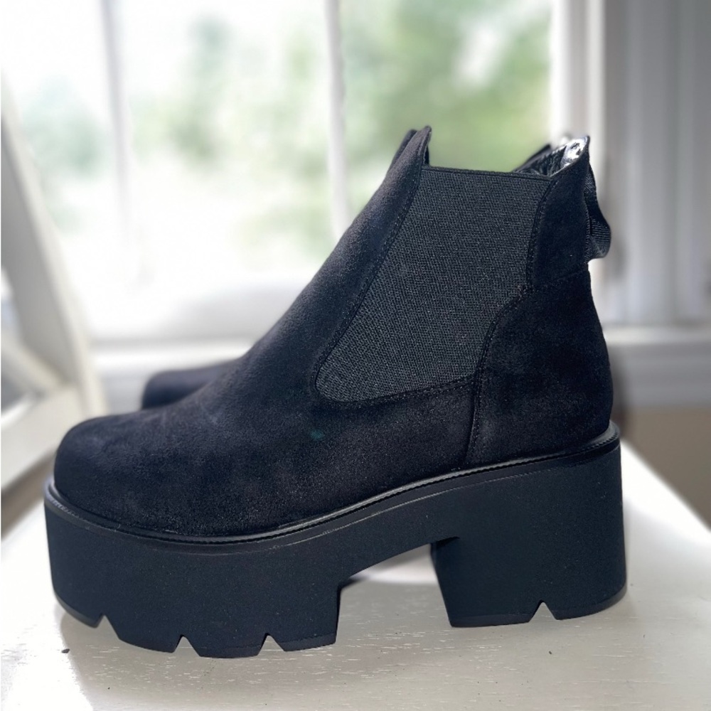 Black Suede Lamoda Platform Ankle Boots